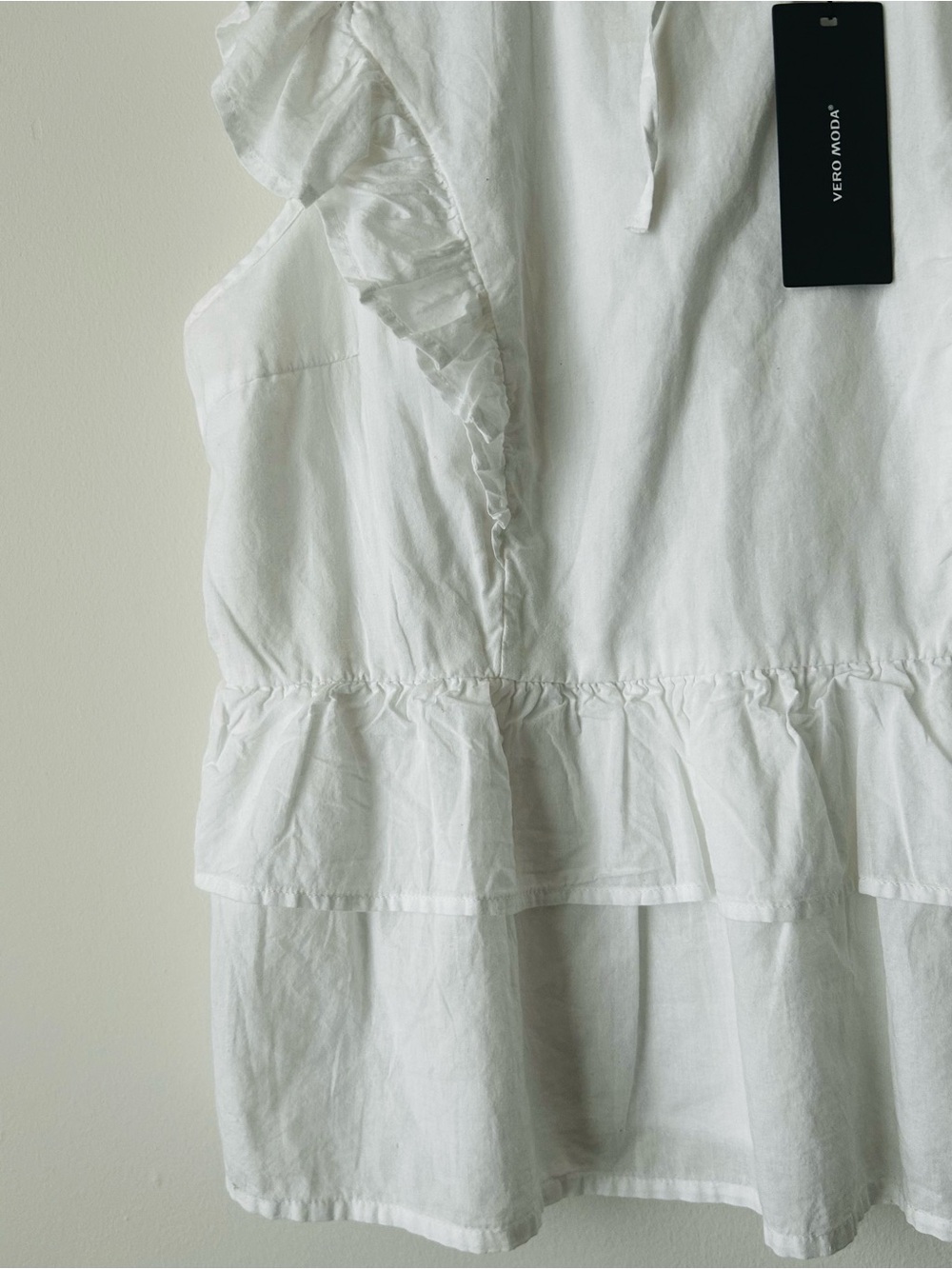 Vero Moda White Lightweight Blouse - Picture 3 of 6